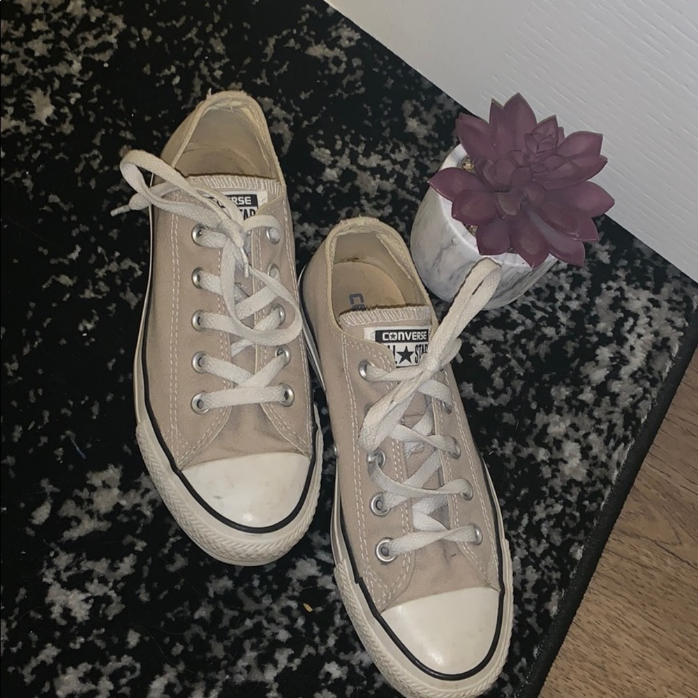 Women’s converse classics